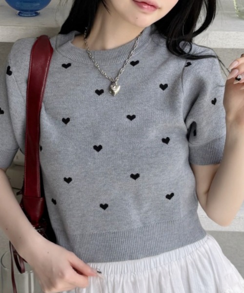 TREOVER(トレオーバー)の「【3色展開】ハート ドット パフスリーブ サマーニット(ニット/セーター・レディース・杢グレー/ブラック/アイボリー・FREE)」の19枚目の写真