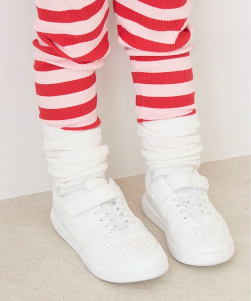 LOWRYS FARM(ローリーズファーム)の「ルーズソックス 323381(ソックス/靴下・キッズ・ブラック/パープル/ブルー/オフホワイト/レッド/ゴールド系その他・LARGE/X-LARGE/MEDIUM)」の1枚目の写真