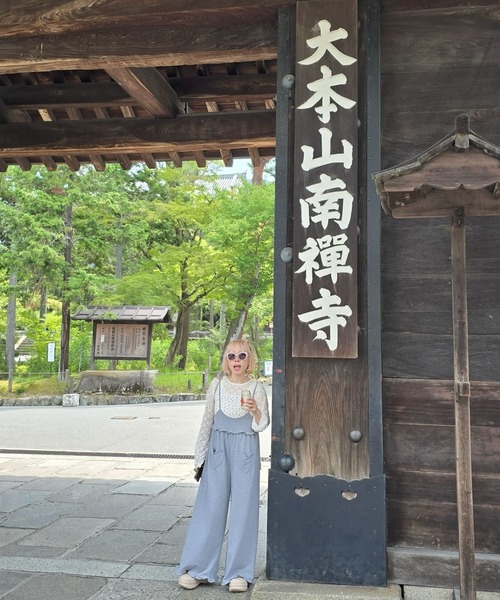 Alley Tokyo(アリートーキョー)の「裾ぴろんレースTOPS(Tシャツ/カットソー・レディース・レッド/サックスブルー/オフホワイト・FREE)」の7枚目の写真