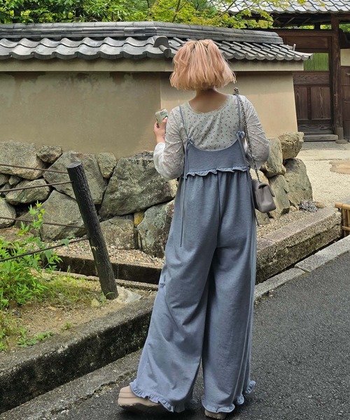 Alley Tokyo(アリートーキョー)の「裾ぴろんレースTOPS(Tシャツ/カットソー・レディース・レッド/サックスブルー/オフホワイト・FREE)」の12枚目の写真