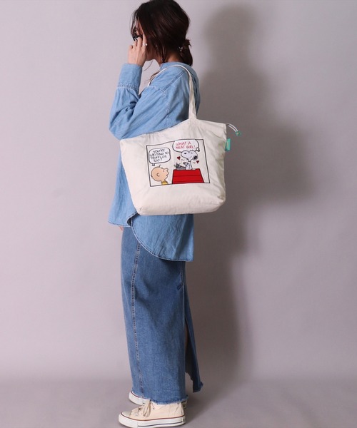 PEANUTS（ピーナッツ）の「(ACT)【PEANUTS】ヴィンテージ スタイル 2WAY 刺繍 トートバッグ（トートバッグ・レディース・アイボリー/ライトグレー・ONE SIZE）」の7枚目の写真