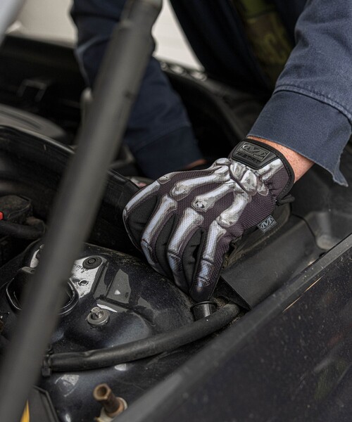 bpr BEAMS（ビーピーアール ビームス ）の「MECHANIX WEAR / FAST FIT BONE ワークグローブ（アウトドアグッズ・レディース・その他・ONE SIZE）」の3枚目の写真