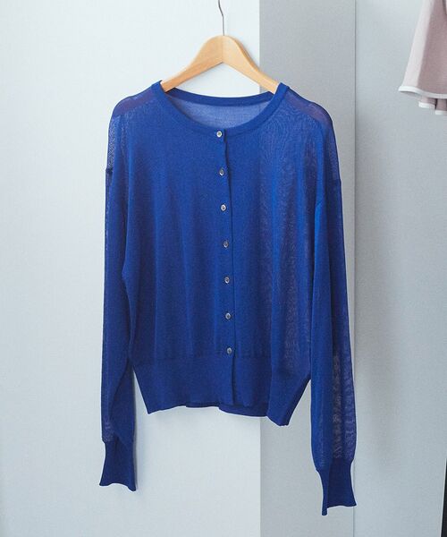 earth music&ecology（アースミュージックアンドエコロジー）の「接触冷感シアークルーニットカーディガン（カーディガン/ボレロ・レディース・アイボリー/ネイビー/ブルー/レッド/ブラック/杢グレー・FREE）」の20枚目の写真