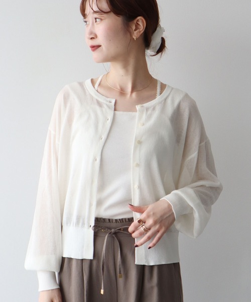 earth music&ecology（アースミュージックアンドエコロジー）の「接触冷感シアークルーニットカーディガン（カーディガン/ボレロ・レディース・アイボリー/ネイビー/ブルー/レッド/ブラック/杢グレー・FREE）」の2枚目の写真