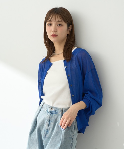 earth music&ecology（アースミュージックアンドエコロジー）の「接触冷感シアークルーニットカーディガン（カーディガン/ボレロ・レディース・アイボリー/ネイビー/ブルー/レッド/ブラック/杢グレー・FREE）」の8枚目の写真