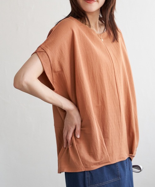 ikka(イッカ)の「【接触冷感】冷感鹿の子センターシームタックプルオーバー(Tシャツ/カットソー・レディース・ネイビー/オレンジ/ブルー/ベージュ/グリーン系その他/モカ・L/M/S)」の6枚目の写真