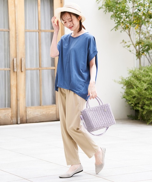 ikka(イッカ)の「【接触冷感】冷感鹿の子センターシームタックプルオーバー(Tシャツ/カットソー・レディース・ネイビー/オレンジ/ブルー/ベージュ/グリーン系その他/モカ・L/M/S)」の14枚目の写真