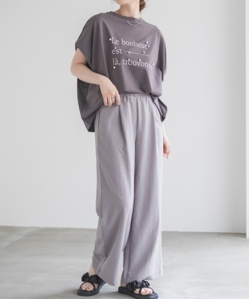 HusHusH(ハッシュアッシュ)の「HusHusH パール使いプリントドルマンTシャツ(Tシャツ/カットソー・レディース・オフホワイト/チャコールグレー/ベージュ・M/L)」の14枚目の写真