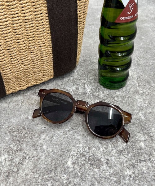 fredy emue(フレディエミュ)の「スモークレンズクラウンパントサングラス(サングラス・レディース・ブラウン系その他/ブラック・FREE)」の2枚目の写真