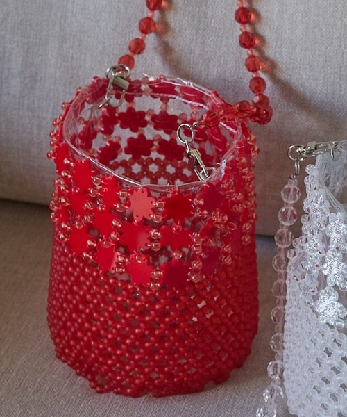 Lil Ambition（リルアンビション）の「【Casselini】ビーズバスケットバッグ（ショルダーバッグ・レディース・ホワイト/レッド・FREE）」の11枚目の写真