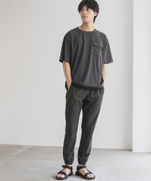 NAVY（ネイビー）の「NAVY 極冷ジョガーパンツ【接触冷感 UVカット ドライ】（その他パンツ・メンズ・ネイビー/ブラック/グレー・S/M/L/XL）」の4枚目の写真