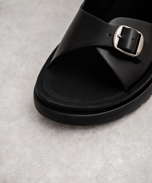 U.S. POLO ASSN.(ユーエスポロアッスン)の「新色追加 U.S. POLO ASSN. ユーエスポロアッスン ワンポイントロゴ入りフェイクレザーワンベルトバックルサンダル(サンダル・メンズ・ブラック/ブラウン/ベージュ・M/L/XL)」の8枚目の写真
