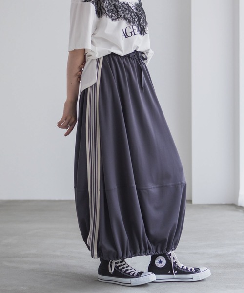 NAVY（ネイビー）の「nAvy ラインバルーンスカート（スカート・レディース・ブラック/チャコールグレー・M/L）」の12枚目の写真
