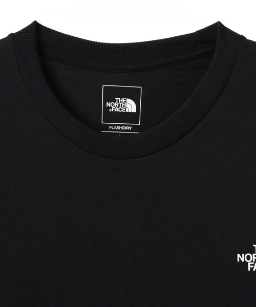 THE NORTH FACE(ザノースフェイス)の「THE NORTH FACE S/S Entrance Permission Tee / ザ ノース フェイス ショートスリーブ エントランス プレミッション Tシャツ(Tシャツ/カットソー・メンズ・ネイビー/ホワイト/ブラック・S/M/L/XL/XXL)」の5枚目の写真