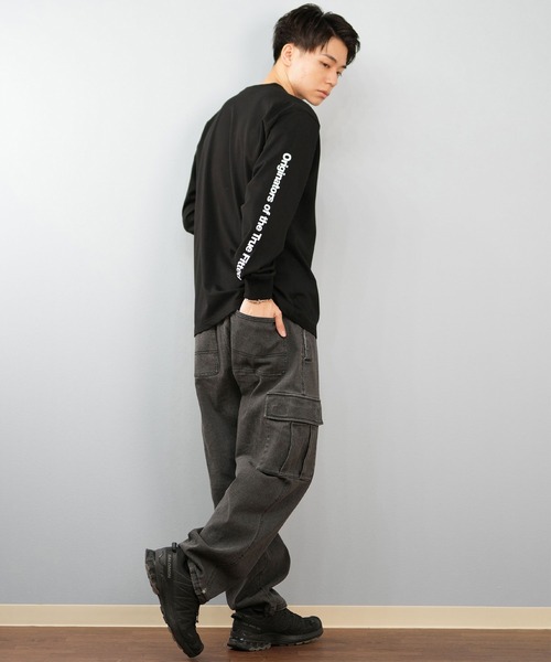 DC（ディーシー）の「DC/ディーシー ワイドカーゴデニム/ロンパン DPT254032（デニムパンツ・メンズ・ケミカルウォッシュ/インディゴブルー/ライトインディゴブルー/ブラック・L/M/XL）」の7枚目の写真