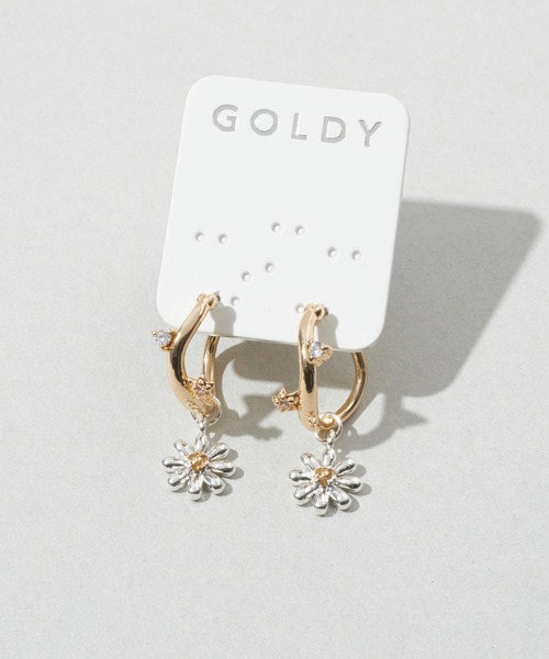 GOLDY(ゴールディ)の「リトル ブルーム ピアス(ピアス(両耳用)・レディース・ゴールド/シルバー×ゴールド/シルバー・FREE)」の10枚目の写真