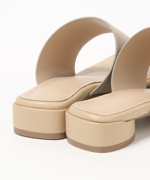 LEPSIM(レプシィム)の「サムリングミュール 571731(サンダル・レディース・ブラック/ベージュ・MEDIUM/LARGE)」の16枚目の写真