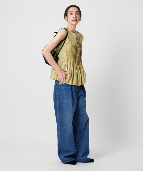 BEAUTY&YOUTH UNITED ARROWS(ビューティーアンドユースユナイテッドアローズ)の「ピンタックノースリーブブラウス(シャツ/ブラウス・レディース・ブラック/オフホワイト/ライム・FREE)」の7枚目の写真