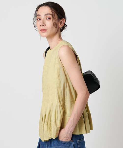 BEAUTY&YOUTH UNITED ARROWS(ビューティーアンドユースユナイテッドアローズ)の「ピンタックノースリーブブラウス(シャツ/ブラウス・レディース・ブラック/オフホワイト/ライム・FREE)」の11枚目の写真