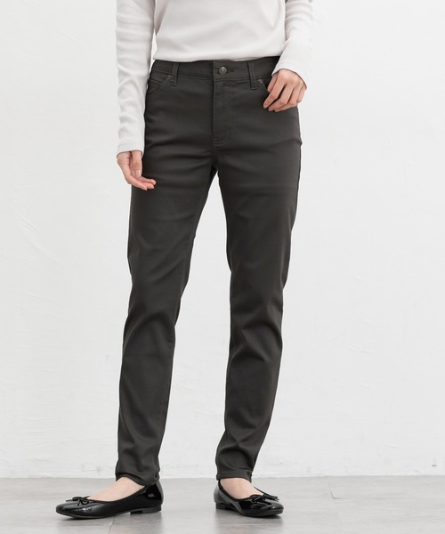 Honeys(ハニーズ)の「スリムカラースキニー(股下72cm)(その他パンツ・レディース・スミクロ/ネイビー/ブラック/ライトベージュ・L/LL/M/S/3L)」の1枚目の写真