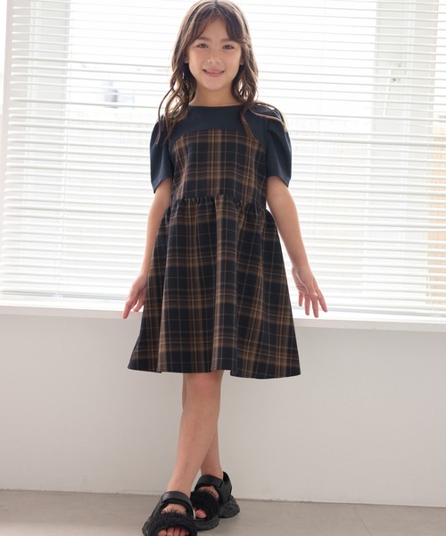 ROPE' PICNIC(ロペピクニック)の「【KIDS/キッズ】ドッキングチェックワンピース/リンクコーデ(ワンピース・キッズ・ブルー系その他/ブラック系その他・L/M/S)」の20枚目の写真