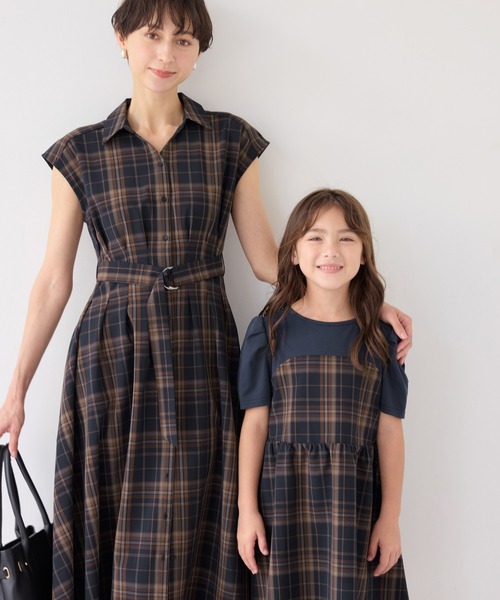 ROPE' PICNIC(ロペピクニック)の「【KIDS/キッズ】ドッキングチェックワンピース/リンクコーデ(ワンピース・キッズ・ブルー系その他/ブラック系その他・L/M/S)」の22枚目の写真