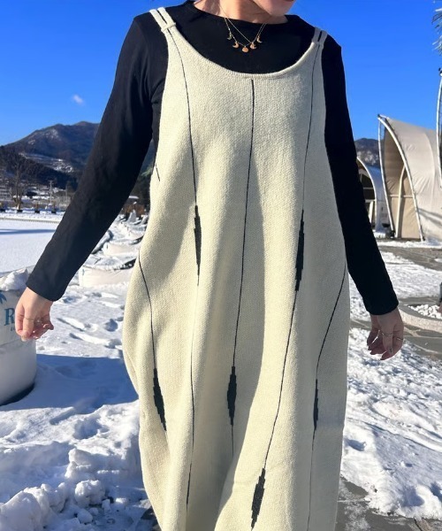 ipugo（イプゴ）の「ipugo 柄ニットキャミワンピース（ワンピース・レディース・アイボリー・FREE）」の6枚目の写真