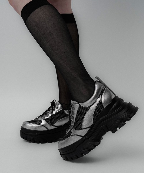HARE(ハレ)の「ラメメッシュスニーカー(HARE)(スニーカー・レディース・シルバー/ブラック・MEDIUM/LARGE)」の18枚目の写真