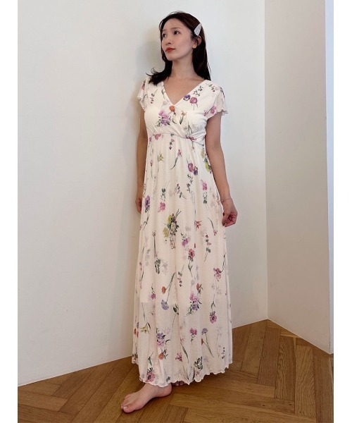 SNIDEL HOME(スナイデルホーム)の「【接触冷感】カットカシュクールワンピース(ルームワンピース・レディース・オフホワイト/イエロー/ピンク・F)」の11枚目の写真