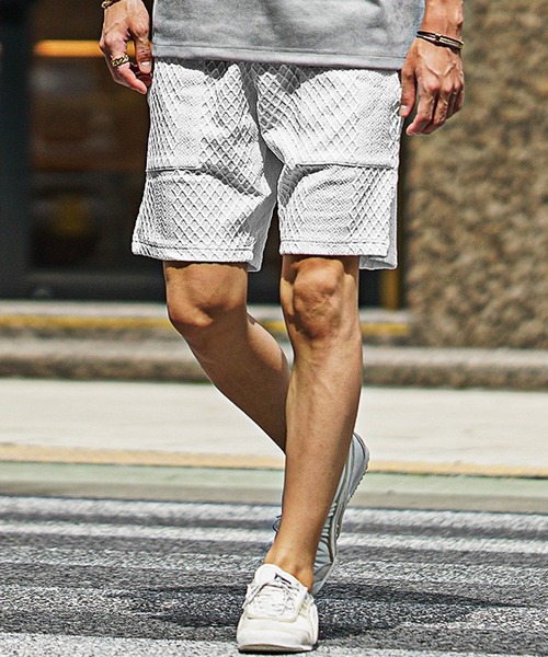SOMEDIFF(サムディフ)の「リラックスハーフパンツ メンズ ショートパンツ 半ズボン ショーツ 春服(その他パンツ・メンズ・ホワイト/ブラック・XL/L/M)」の1枚目の写真
