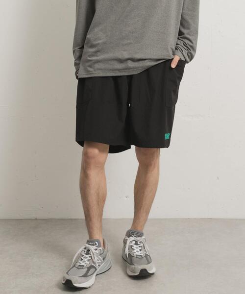 TONY(トニー)の「TONY Water Runs 25 Shorts(その他パンツ・メンズ・ブラック/オリーブ・MEDIUM/LARGE)」の1枚目の写真