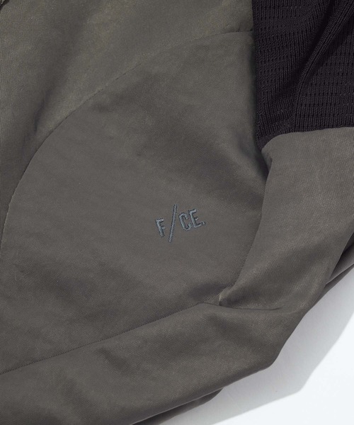 F/CE. （エフシーイー）の「F/CE. TEXTURED TWILL HORN MINI SHOULDER BAG / エフシーイー テクスチャードツイルホーンミニショルダーバッグ（ショルダーバッグ・メンズ・ブラック/チャコール・FREE）」の14枚目の写真