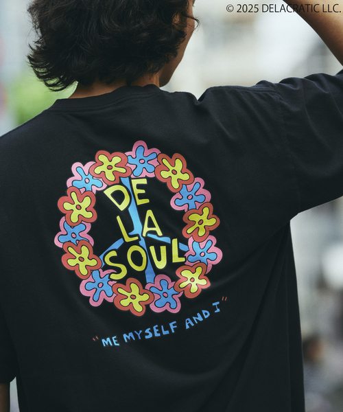 JOURNAL STANDARD relume（ジャーナルスタンダード　レリューム）の「De La Soul / デ・ラ・ソウル 別注 プリントTシャツ（Tシャツ/カットソー・メンズ・ブラック/ホワイト系その他/ネイビー/ブラックミックス・MEDIUM/LARGE）」の18枚目の写真