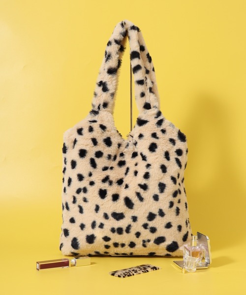 ダルメシアン セール】ダルメシアン柄フェイクファートートバッグ（トート