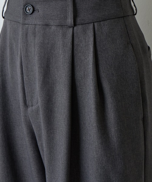 COLONY 2139（コロニートゥーワンスリーナイン）の「ウールライクタックワイドパンツ（スラックス・レディース・チャコールグレー/ブラウン/ブラック・SMALL/MEDIUM）」の12枚目の写真