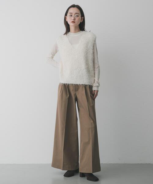 SENSE OF PLACE by URBAN RESEARCH（センスオブプレイスバイアーバンリサーチ）の「モールフェザーニットベスト（ベスト・レディース・チャコールグレー/アイボリー/ベージュ/ブラック/ブラウン・ONE）」の8枚目の写真