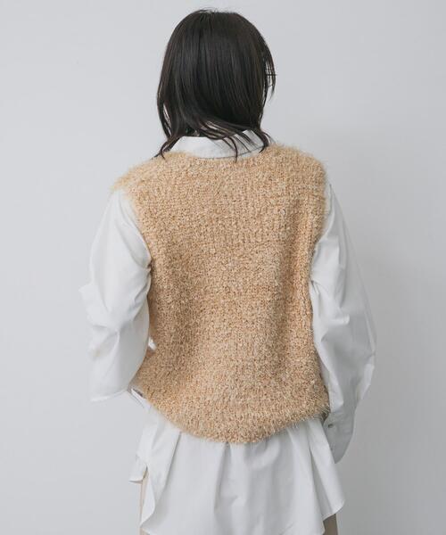 SENSE OF PLACE by URBAN RESEARCH（センスオブプレイスバイアーバンリサーチ）の「モールフェザーニットベスト（ベスト・レディース・チャコールグレー/アイボリー/ベージュ/ブラック/ブラウン・ONE）」の14枚目の写真