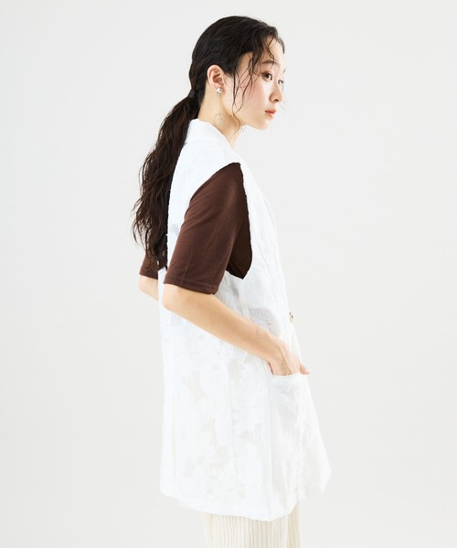 Muscat（マスカット）の「【セットアップ可】ボタニカル　シアージャカードジレ（その他アウター・レディース・ブラック/ホワイト/ライトグレー・F）」の13枚目の写真