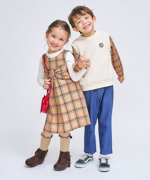 apres les cours(アプレレクール)の「【リンク】ベストドッキングTシャツ(Tシャツ/カットソー・キッズ・ブラック/ベージュ・90/100/110/120/80/130)」の6枚目の写真