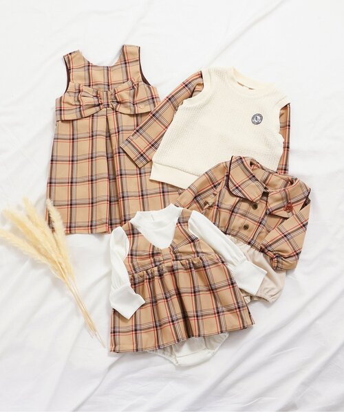 apres les cours(アプレレクール)の「【リンク】ベストドッキングTシャツ(Tシャツ/カットソー・キッズ・ブラック/ベージュ・90/100/110/120/80/130)」の10枚目の写真