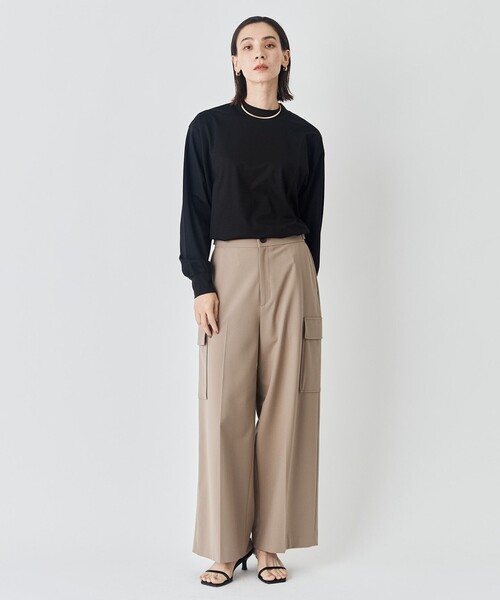 UNFILO(アンフィーロ)の「ウールライク カーゴワイドパンツ(カーゴパンツ・レディース・ベージュ系/ブラック系・X-SMALL/SMALL/MEDIUM/LARGE)」の9枚目の写真