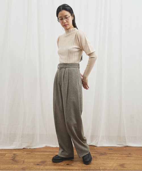 fig Ｌondon（フィグロンドン）の「Audrey puff pullover（ニット/セーター・レディース・ブラック/アイボリー/レッド・FREE）」の13枚目の写真