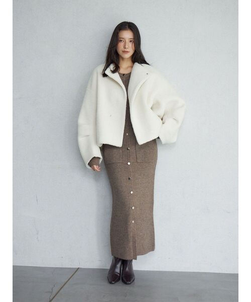 LAGUNAMOON(ラグナムーン)の「フロントポケットIラインニットワンピース(ワンピース・レディース・ベージュ/モカ/レッド・SMALL/MEDIUM)」の9枚目の写真