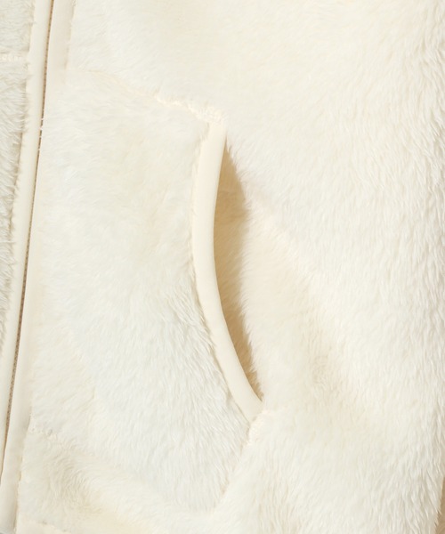 Champion(チャンピオン)の「Champion/チャンピオン SHERPA FLEECE ZIP JACKET/シェルパフリース ロゴ ワンポイント刺繍 ジップジャケット/ボアフリースジャケット/ブルゾン/レディース(ブルゾン・レディース・オフホワイト/ブラック/ライトパープル・L/M)」の13枚目の写真