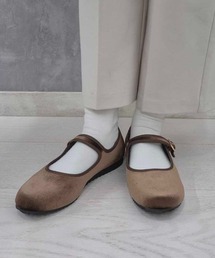 Bleu Bleuet（ブルーブルーエ）の「スポーツ底メリージェーン（パンプス）」