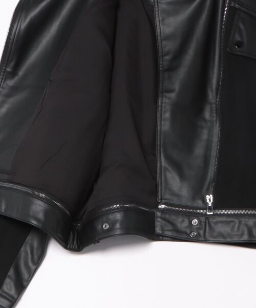 Desigual（デシグアル）の「グランジロック ニット切り替え レザー風バイカージャケット（ライダースジャケット・レディース・ブラック・S/M/L）」の3枚目の写真