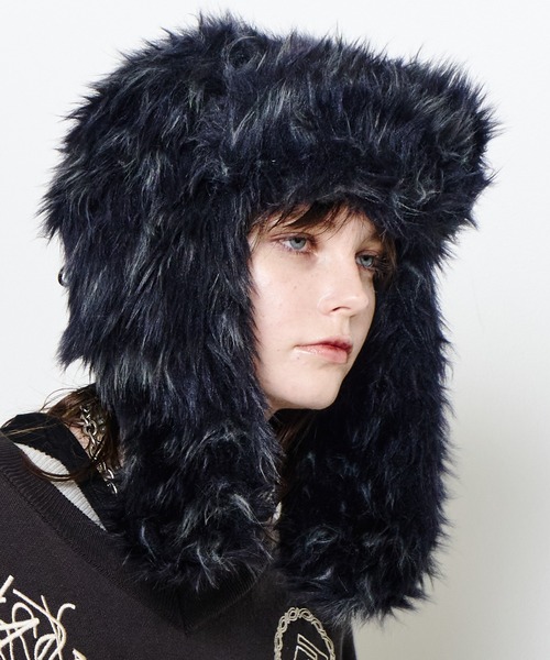 AIVER(アイバー)の「AIVER Atelier Made ミックスファーフライトキャップ(キャップ・メンズ・オフホワイト/ブラック×グレー・FREE)」の1枚目の写真