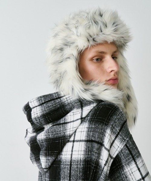 AIVER(アイバー)の「AIVER Atelier Made ミックスファーフライトキャップ(キャップ・メンズ・オフホワイト/ブラック×グレー・FREE)」の9枚目の写真