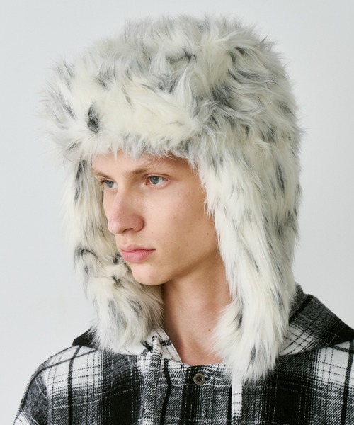 AIVER(アイバー)の「AIVER Atelier Made ミックスファーフライトキャップ(キャップ・メンズ・オフホワイト/ブラック×グレー・FREE)」の10枚目の写真