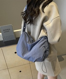 ショルダーバッグ